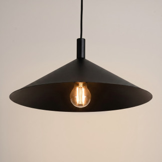 Pendellampa NOX 40 svart