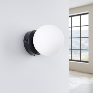 Vägglampa YOLI 1 svart